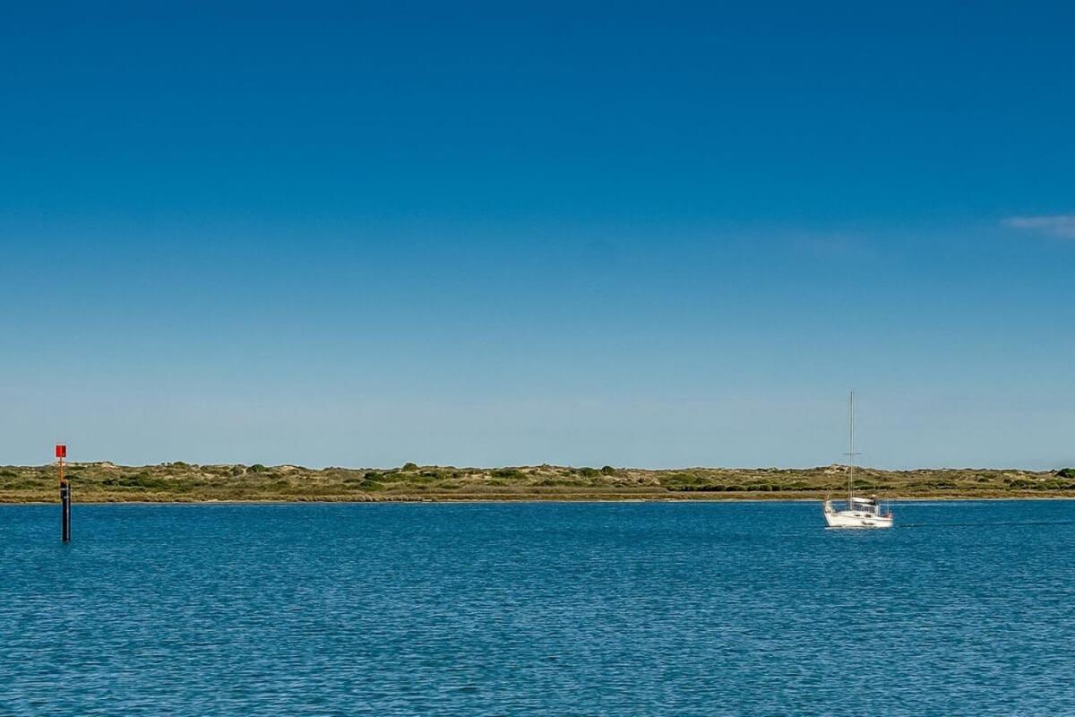 Beladura - 35 Goolwa Channel Drive Hindmarsh Island - Linen Included Exterior foto